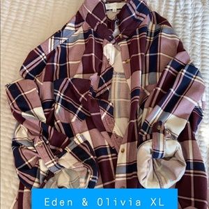 Eden & Olivia light flannel. XL